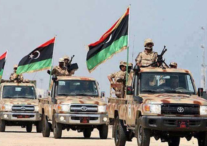 مسؤول عسكري: قوات شرق ليبيا تشن هجوما لاستعادة ميناء رأس لانوف النفطي