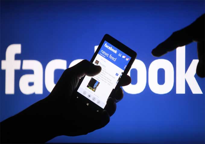 عدد مستخدمي موقع التواصل الاجتماعي فيسبوك يبلغ ملياري شخص شهريا