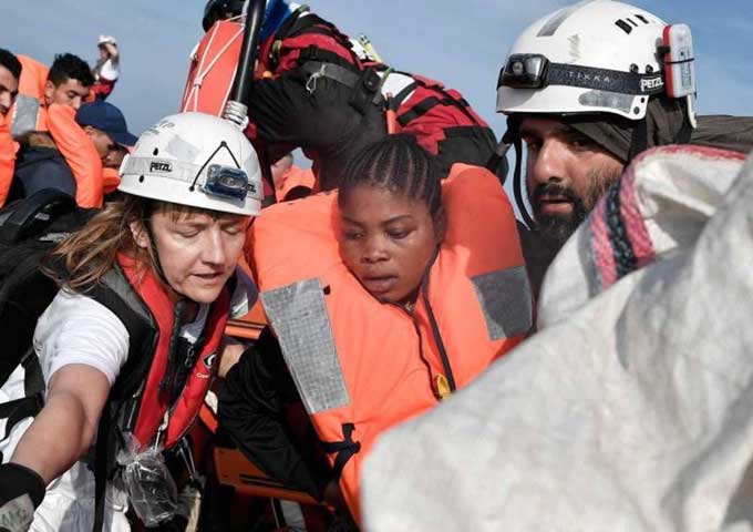 إيطاليا تمنع مجددا سفن إنقاذ المهاجرين من الرسو في موانئها