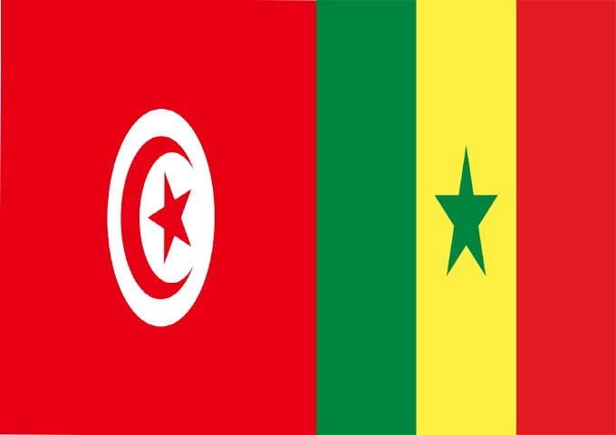 في لقاءه بوزير الخارجية الرئيس السنغالي يرحب بدعوة رئيس الجمهورية لزيارة تونس