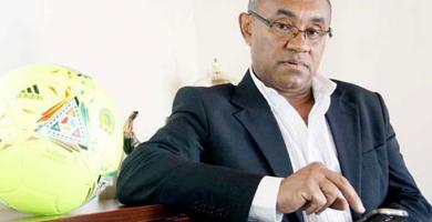 الملغاشي احمد الاحمد رئيسا جديدا للاتحاد الإفريقي لكرة القدم