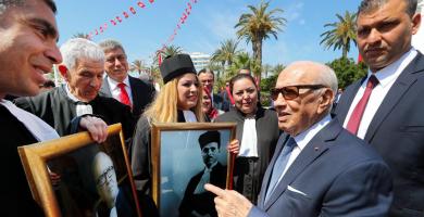 قايد السبسي يشرف على إحياء الذكرى 17 لوفاة الزعيم الراحل الحبيب بورقيبة