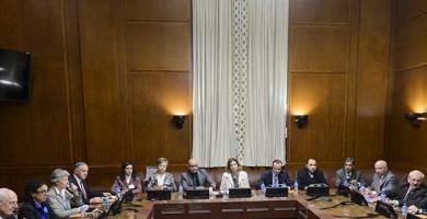 استمرار المفاوضات بشأن سوريا في جنيف حتى 15 ديسمبر