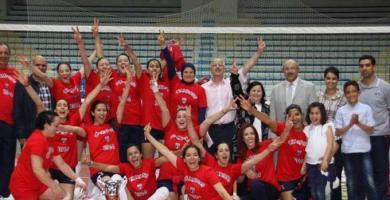 كأس تونس للكرة الطائرة كبريات: النادي النسائي بقرطاج يتوج بلقبه الثالث على التوالي